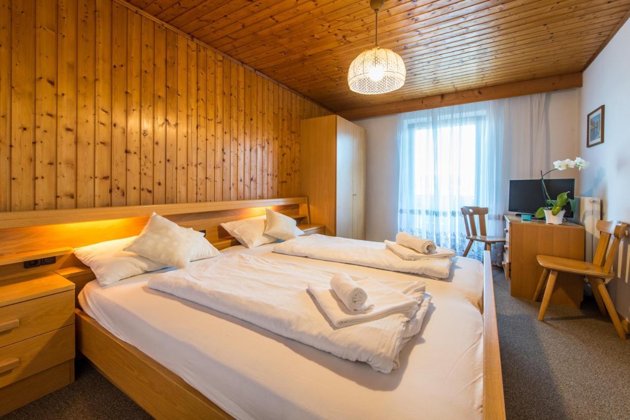 Gasthof Hoerschwang Сан-Лоренцо-ди-Себато Экстерьер фото